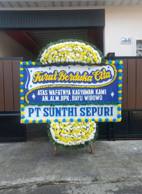 Papan Bunga Duka di Halong